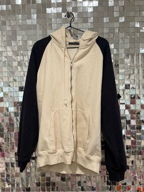 Brandy Melville Cream & Navy Zip-Up Hoodie | Oversized